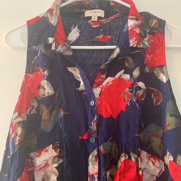 Floral Tank Top - Picture 2 of 3